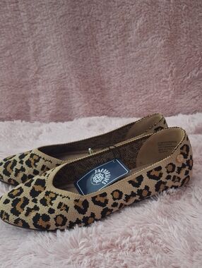 Harborsides Leopard-Print Ballet Flats in Tan and Black  NWT  Size 6½